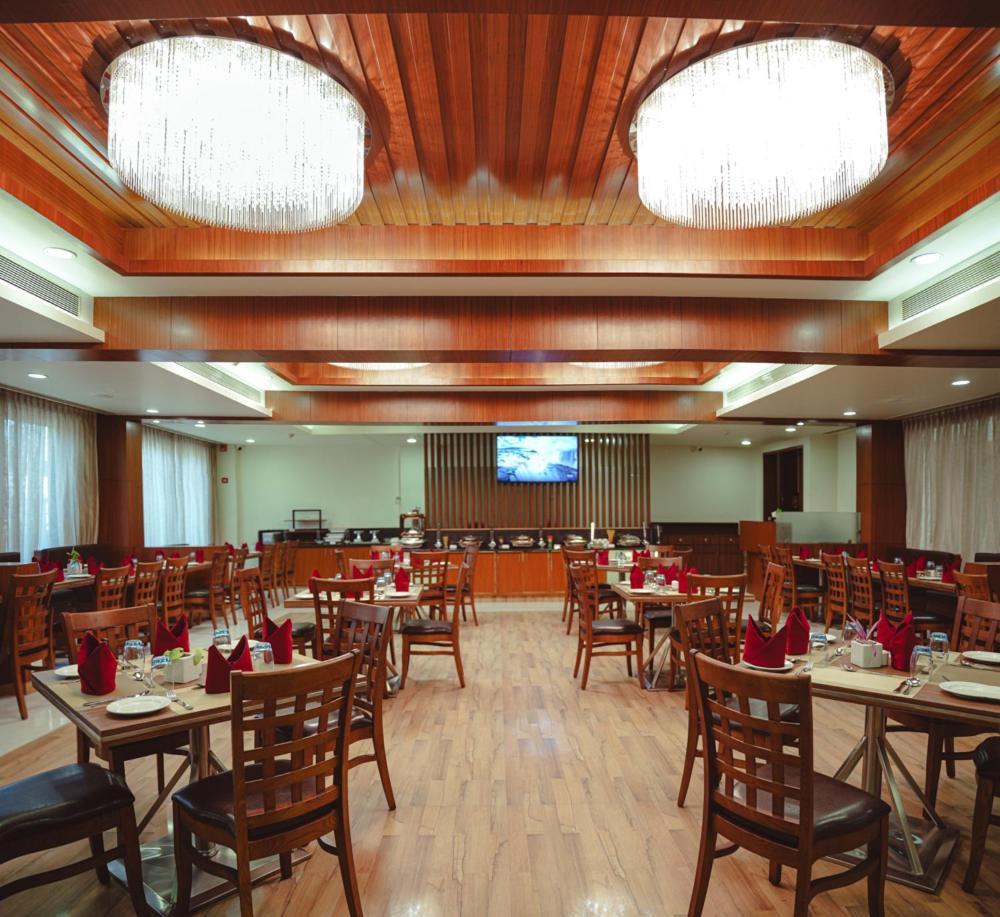 Ramee The Srinivas Palace Bhuj Exterior foto
